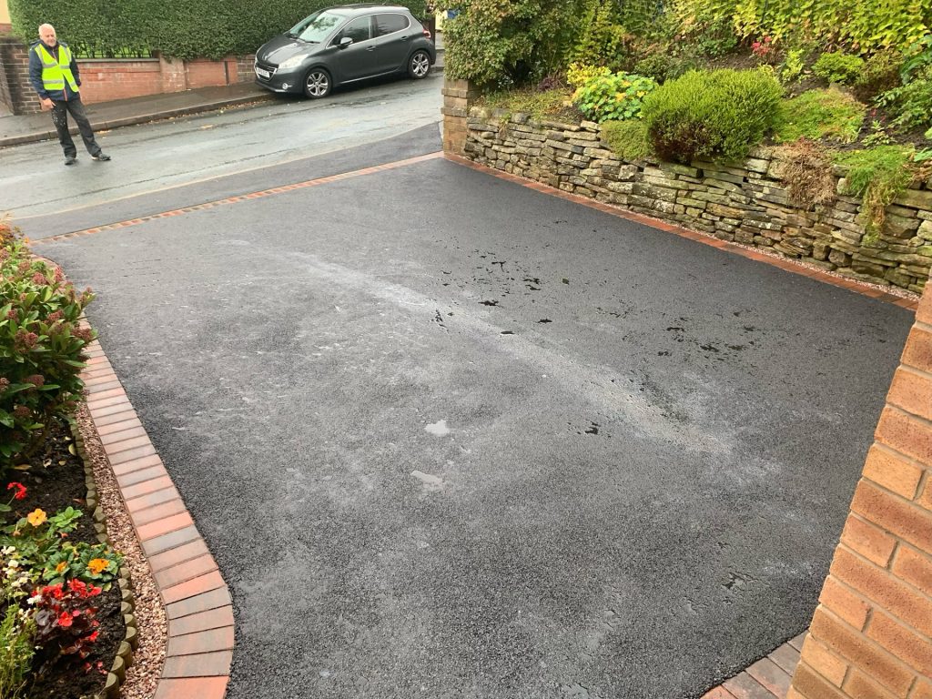 Tarmac driveway looking towards the road with a block paved border, Rushton Drive, Marple, Stockport
